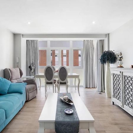 Cozy Room In Stylish Flat Just Steps From The Beach Cádiz Exteriér fotografie