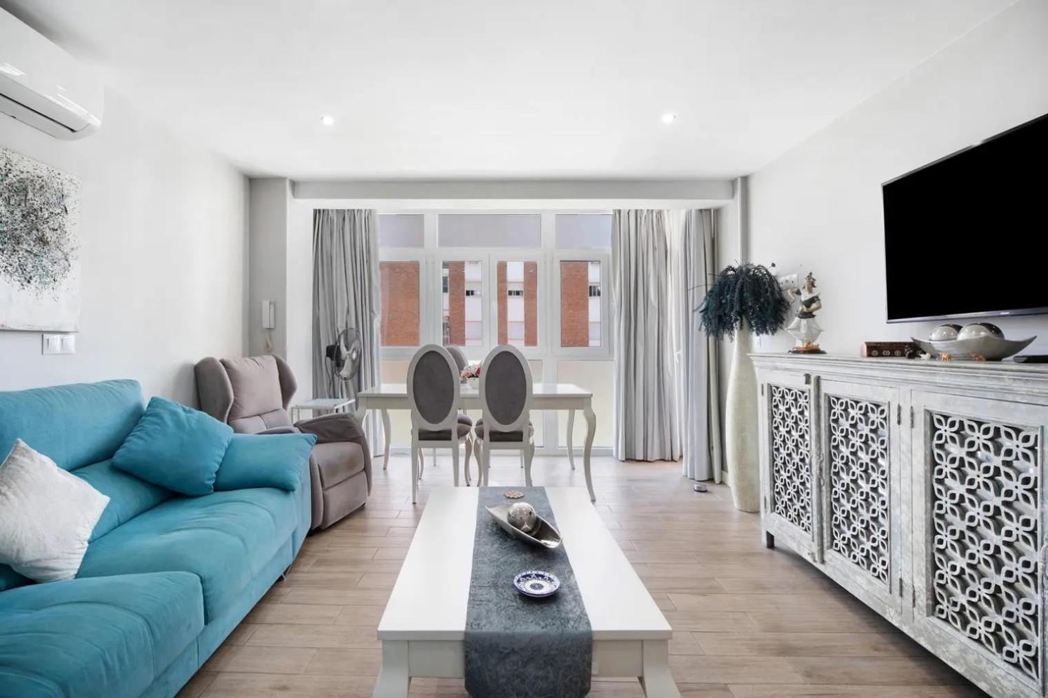 Cozy Room In Stylish Flat Just Steps From The Beach Cádiz Exteriér fotografie